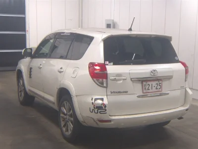 TOYOTA VANGUARD