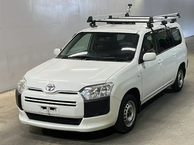 TOYOTA SUCCEED