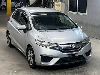 Цена авто Honda Fit с аукционов Японии, номер кузова GP5, пробег 88 000, оценка 2