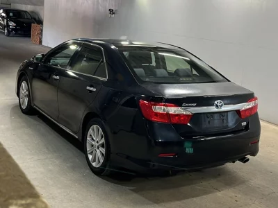TOYOTA CAMRY