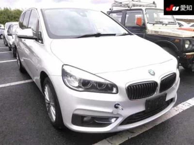 BMW 2 SERIES