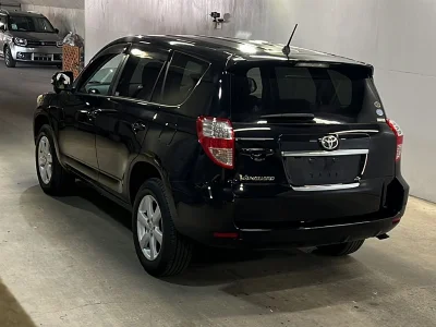 TOYOTA VANGUARD