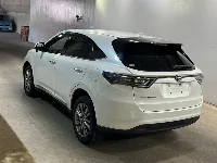 Цена авто Toyota Harrier с аукционов Японии, номер кузова ZSU60W, пробег 143 000, оценка 6