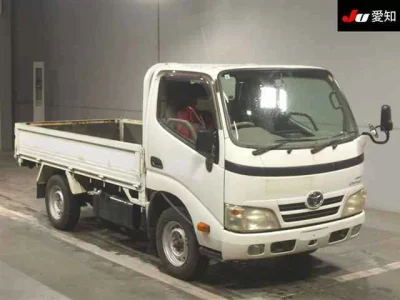 TOYOTA DYNA