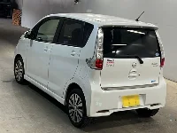 Цена авто Nissan Dayz с аукционов Японии, номер кузова B21W, пробег 100 000, оценка 8