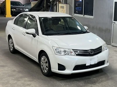 TOYOTA COROLLA AXIO