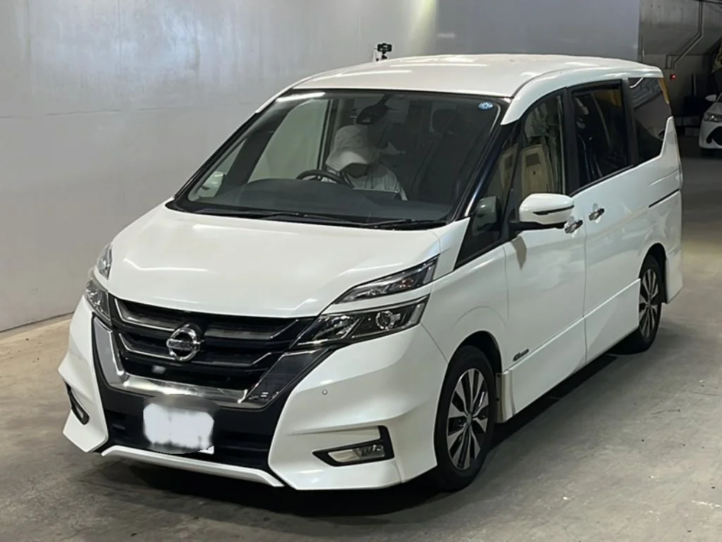 Nissan Serena 2018