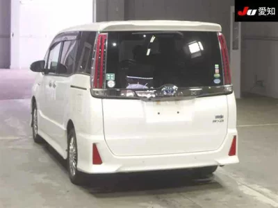 Статистика аукционов Toyota Noah