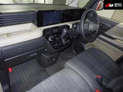 MITSUBISHI DELICA MINI