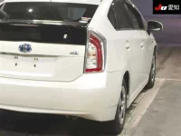 Цена авто Toyota Prius с аукционов Японии, номер кузова ZVW30, пробег 78 000, оценка 8