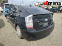 Цена авто Toyota Prius с аукционов Японии, номер кузова ZVW30, пробег 174 000, оценка 2