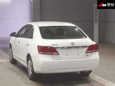 TOYOTA PREMIO