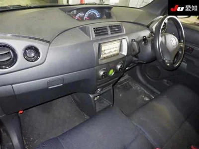 TOYOTA BB