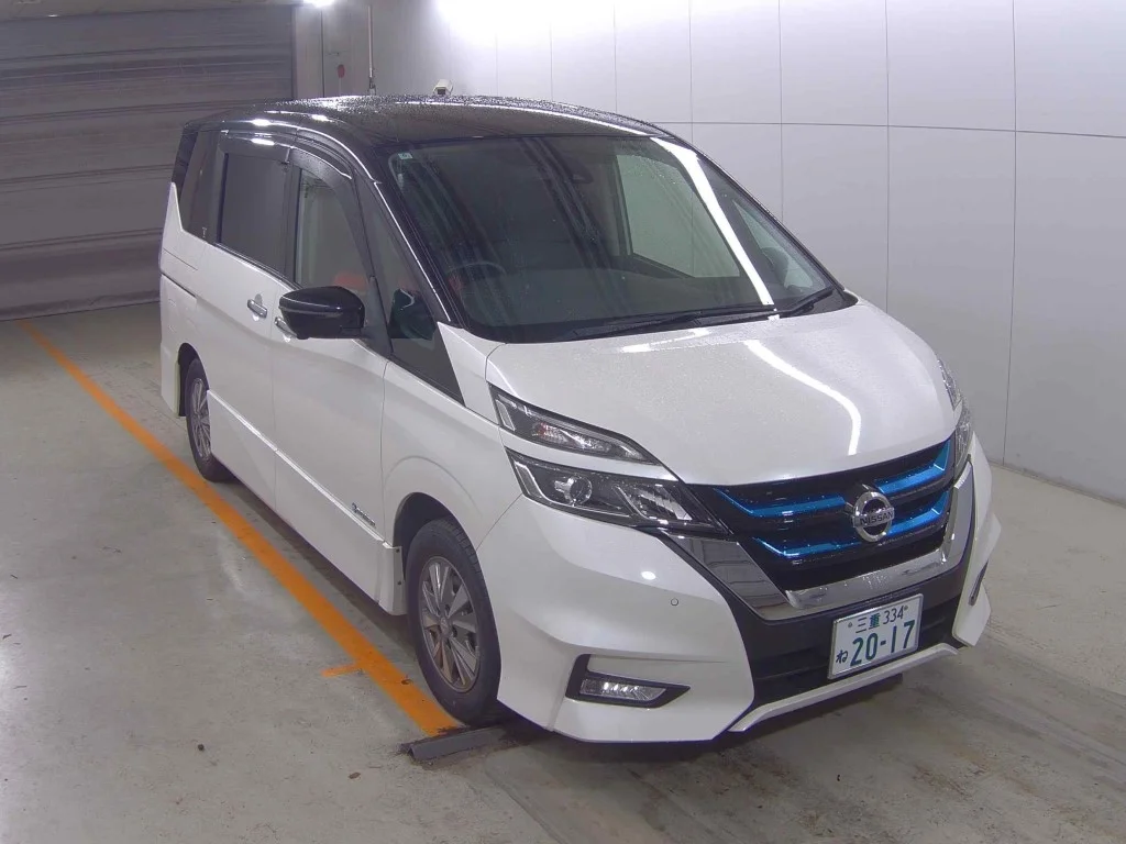 Nissan Serena 2018