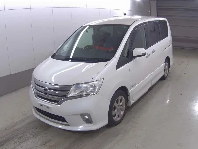 Статистика аукционов Nissan Serena