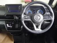 Цена авто Nissan Roox с аукционов Японии, номер кузова B44A, пробег 33 000, оценка 6