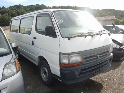 TOYOTA HIACE VAN
