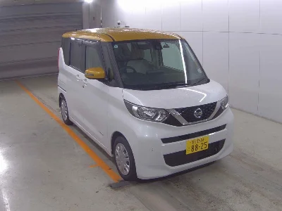 NISSAN ROOX