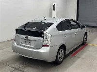 Цена авто Toyota Prius с аукционов Японии, номер кузова ZVW30, пробег 172 000, оценка 2