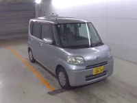 Цена авто Daihatsu Tanto с аукционов Японии, номер кузова L375S, пробег 28 000, оценка 2