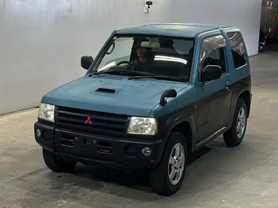 MITSUBISHI PAJERO MINI