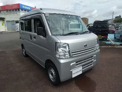 NISSAN CLIPPER VAN