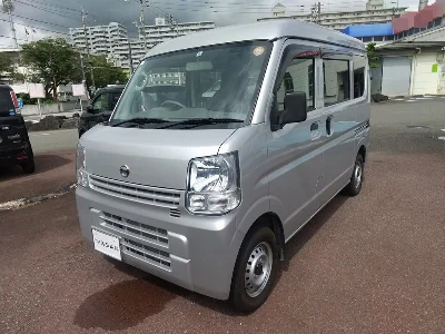 NISSAN CLIPPER VAN