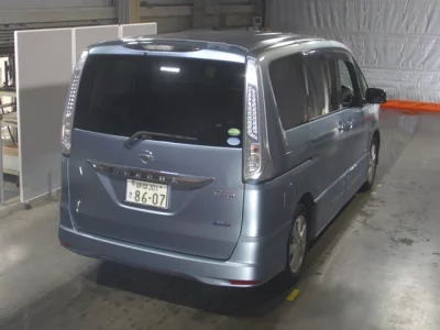 NISSAN SERENA