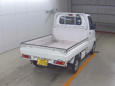 Nissan Clipper Truck