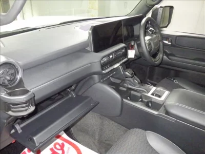 TOYOTA LAND CRUISER 250