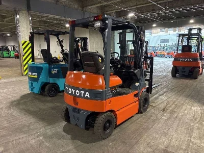Toyota  FORKLIFT