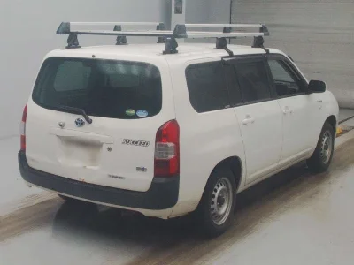 TOYOTA SUCCEED