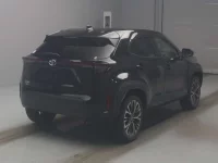 Цена авто Toyota Yaris Cross с аукционов Японии, номер кузова MXPB10, пробег 33 000, оценка 8