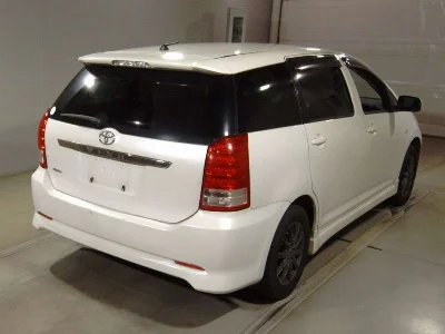 TOYOTA WISH