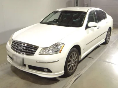 NISSAN FUGA