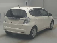 Цена авто Honda Fit с аукционов Японии, номер кузова GP1, пробег 82 000, оценка 6