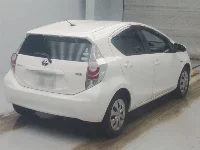 Цена авто Toyota Aqua с аукционов Японии, номер кузова NHP10, пробег 68 000, оценка 6