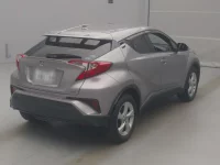 Цена авто Toyota C-HR с аукционов Японии, номер кузова NGX50, пробег 63 000, оценка 8
