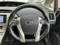 Цена авто Toyota Prius с аукционов Японии, номер кузова ZVW30, пробег 322 000, оценка 6