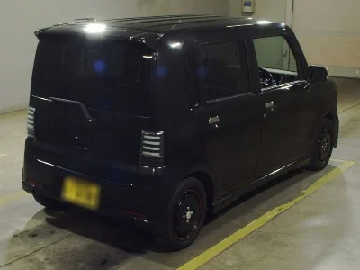 TOYOTA PIXIS SPACE