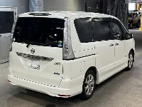Цена авто Nissan Serena с аукционов Японии, номер кузова HFC26, пробег 121 000, оценка 13