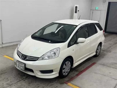 HONDA FIT SHUTTLE