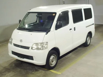 TOYOTA LITE ACE VAN