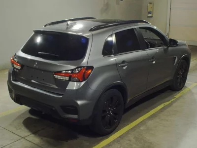 MITSUBISHI RVR