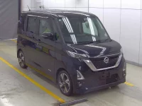 Цена авто Nissan Roox с аукционов Японии, номер кузова B45A, пробег 33 000, оценка 3