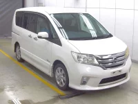 Цена авто Nissan Serena с аукционов Японии, номер кузова HFC26, пробег 110 000, оценка 8