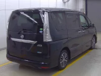 Цена авто Nissan Serena с аукционов Японии, номер кузова HFC26, пробег 65 000, оценка 8