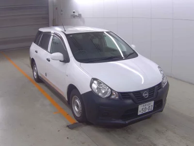 NISSAN AD