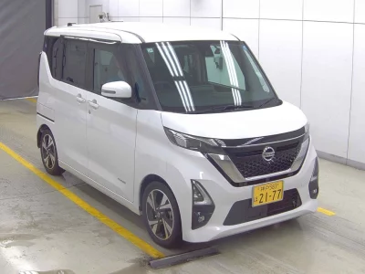 NISSAN ROOX