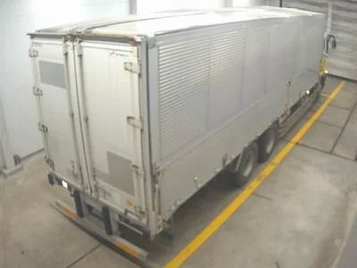 MITSUBISHI FUSO